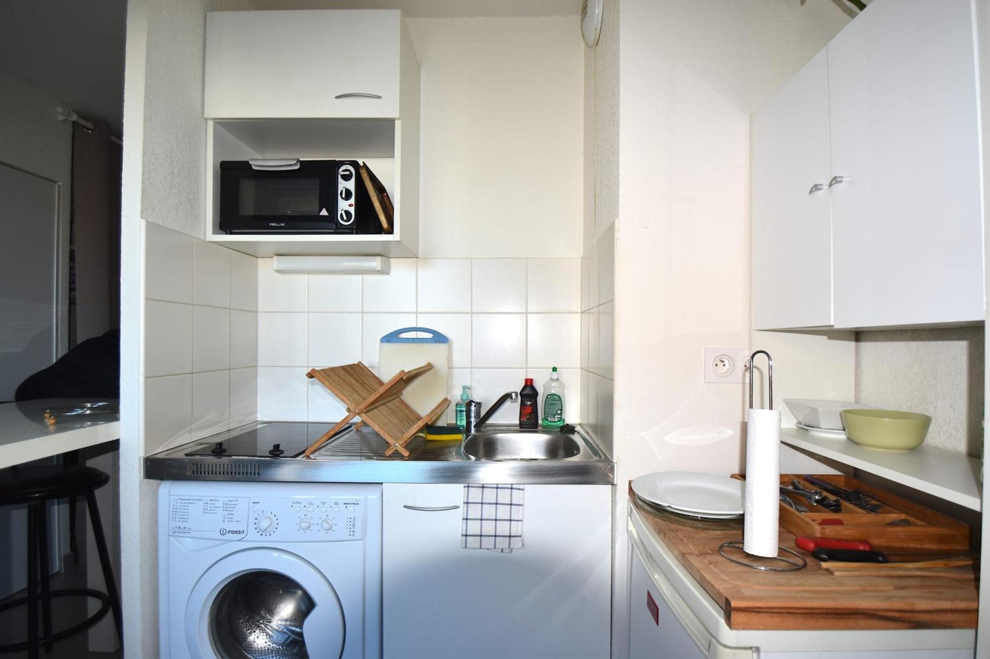 Studio Gare St Roch 1Er Etage - Air Rental Montpellier Eksteriør billede